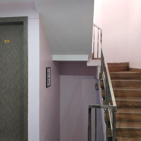 Hotel Shiv Chhaya Индор Екстериор снимка